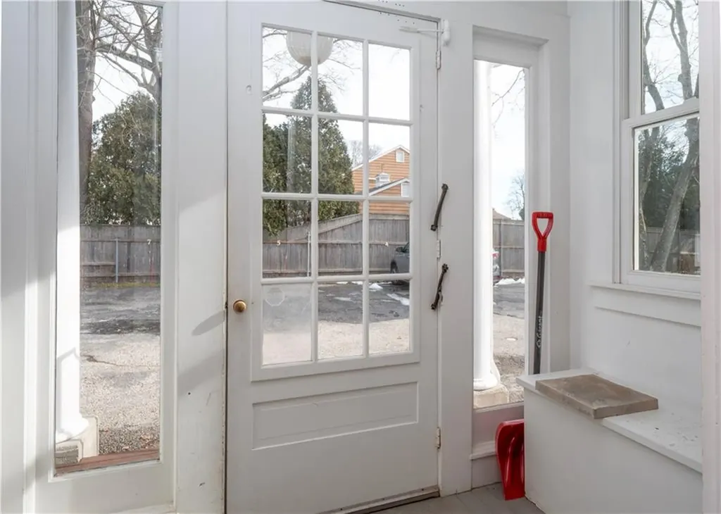 1 Oakwood Terrace Newport RI 02840