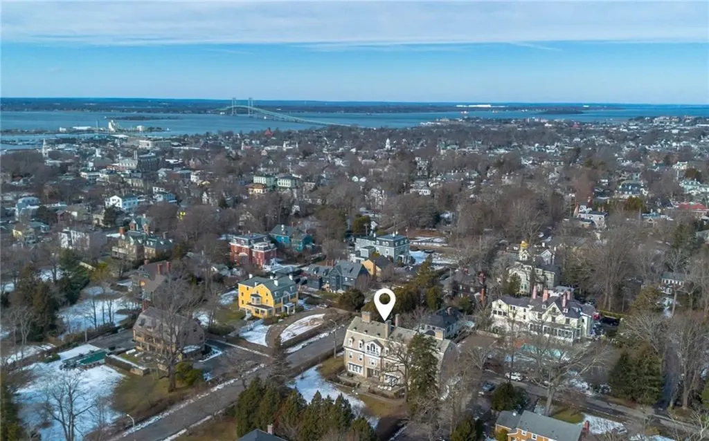 1 Oakwood Terrace Newport RI 02840