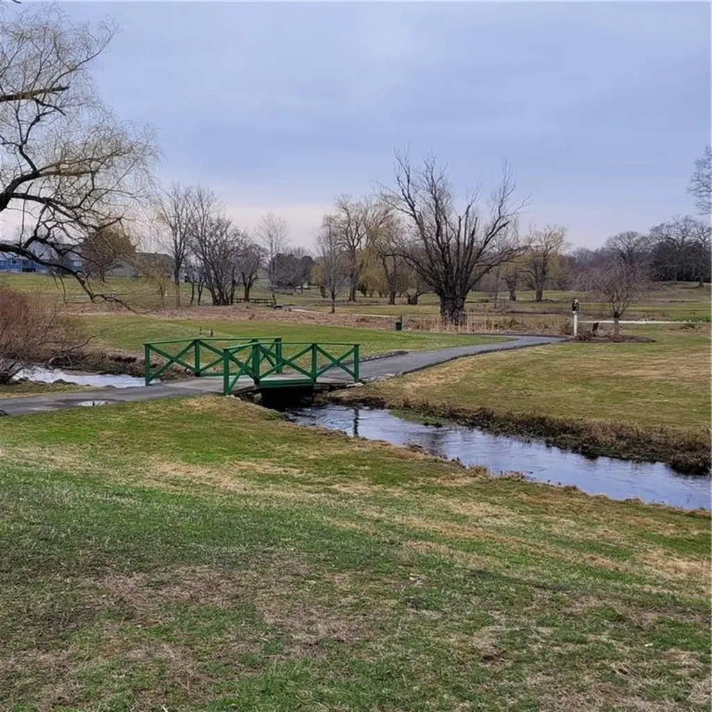 48 Arnold Court North Providence RI 02904