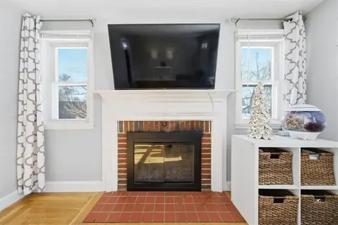 11 Midway Drive Warwick RI 02886