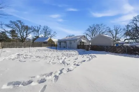 11 Midway Drive Warwick RI 02886