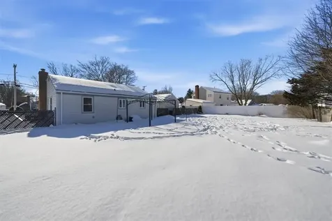 11 Midway Drive Warwick RI 02886