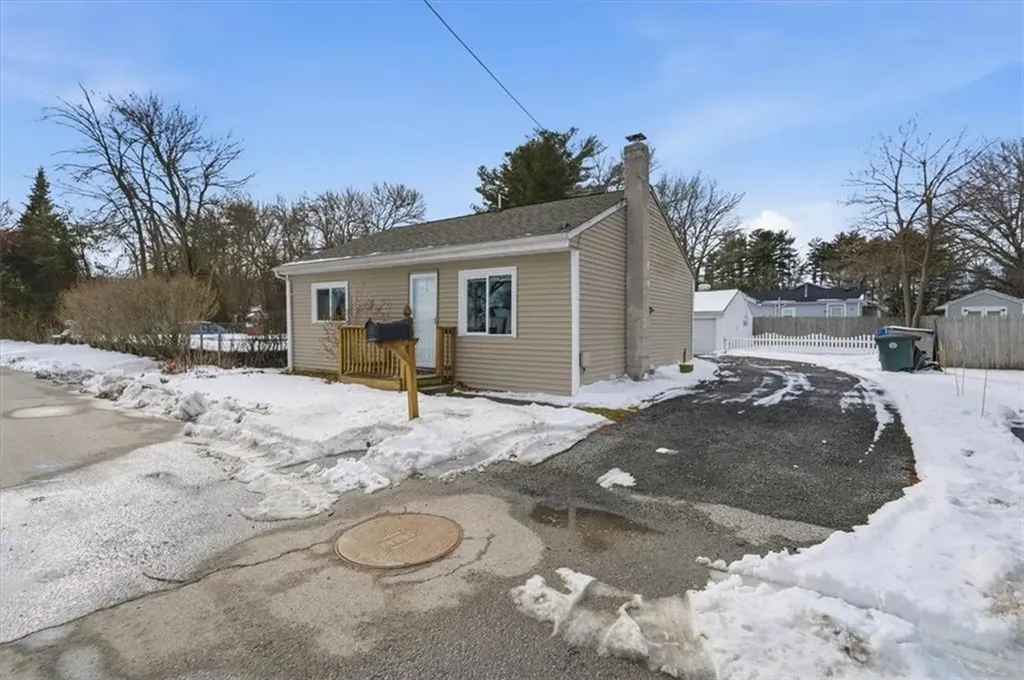 22 Colorado Street Coventry RI 02816