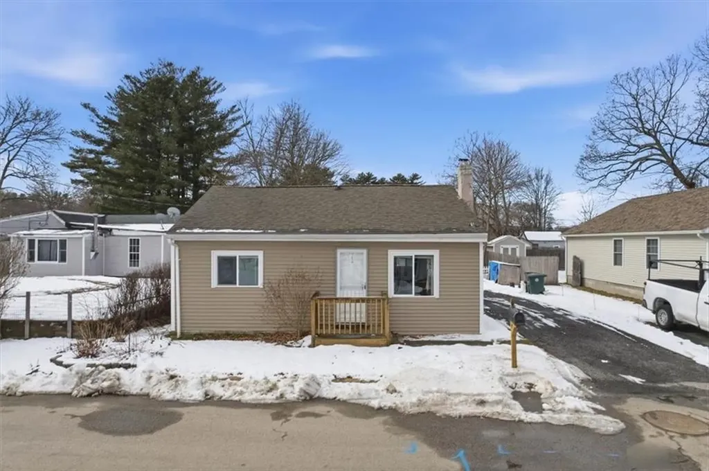 22 Colorado Street Coventry RI 02816