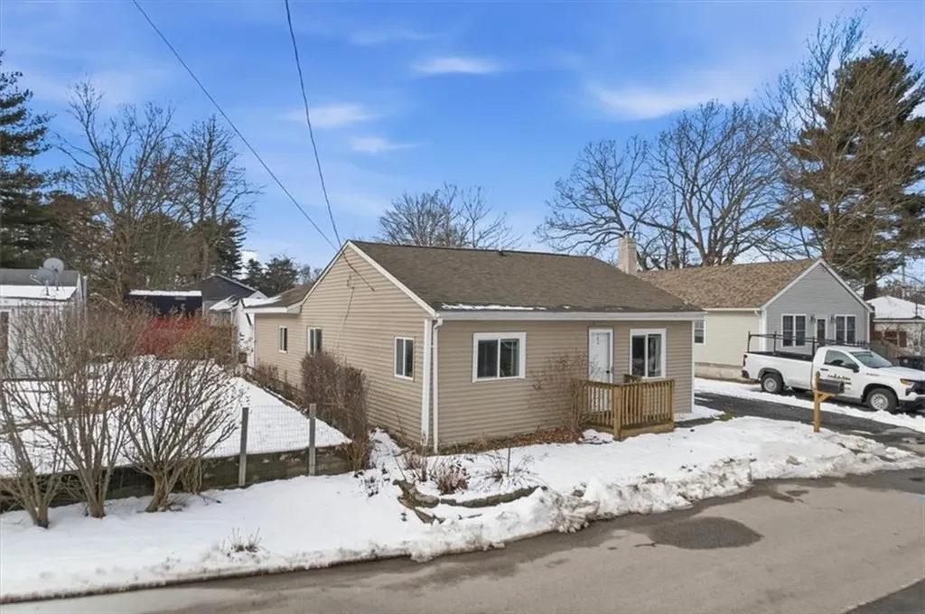 22 Colorado Street Coventry RI 02816