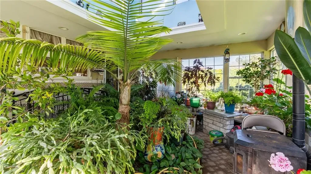 23 Albert Avenue Barrington RI 02806