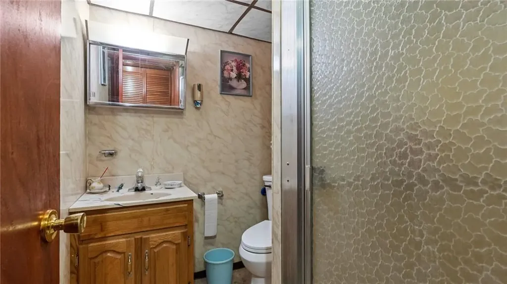 23 Albert Avenue Barrington RI 02806