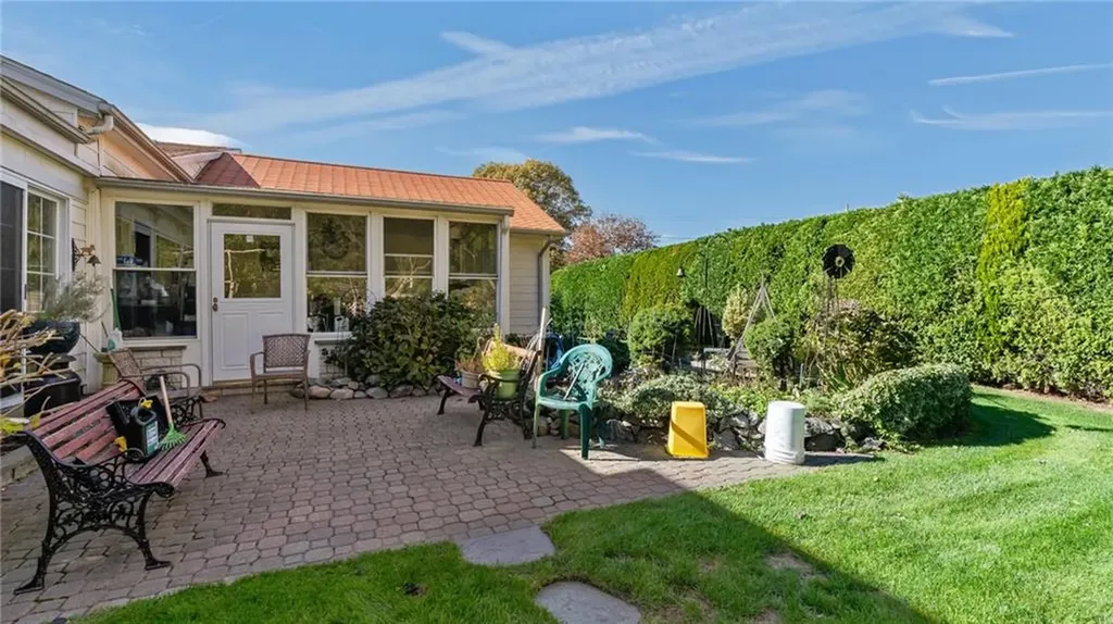 23 Albert Avenue Barrington RI 02806