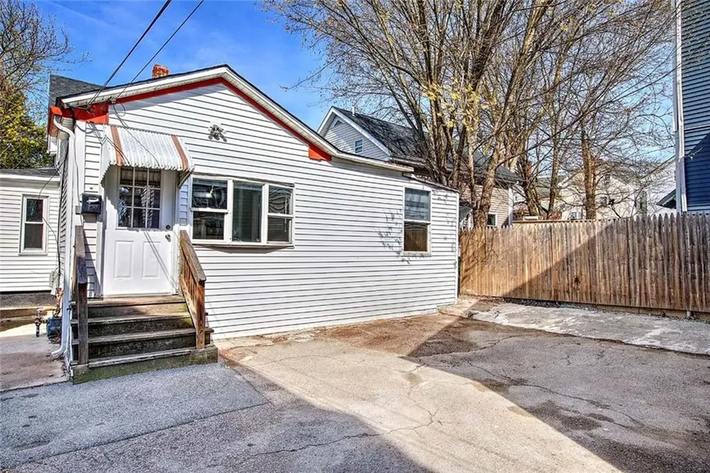 67 Joslin Street Providence RI 02909