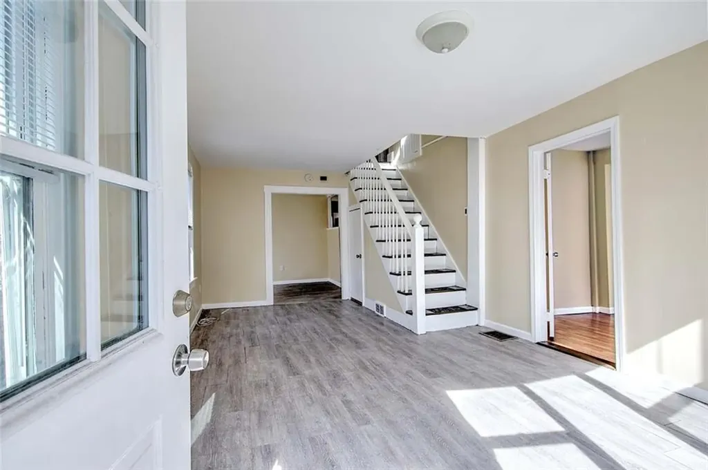 67 Joslin Street Providence RI 02909