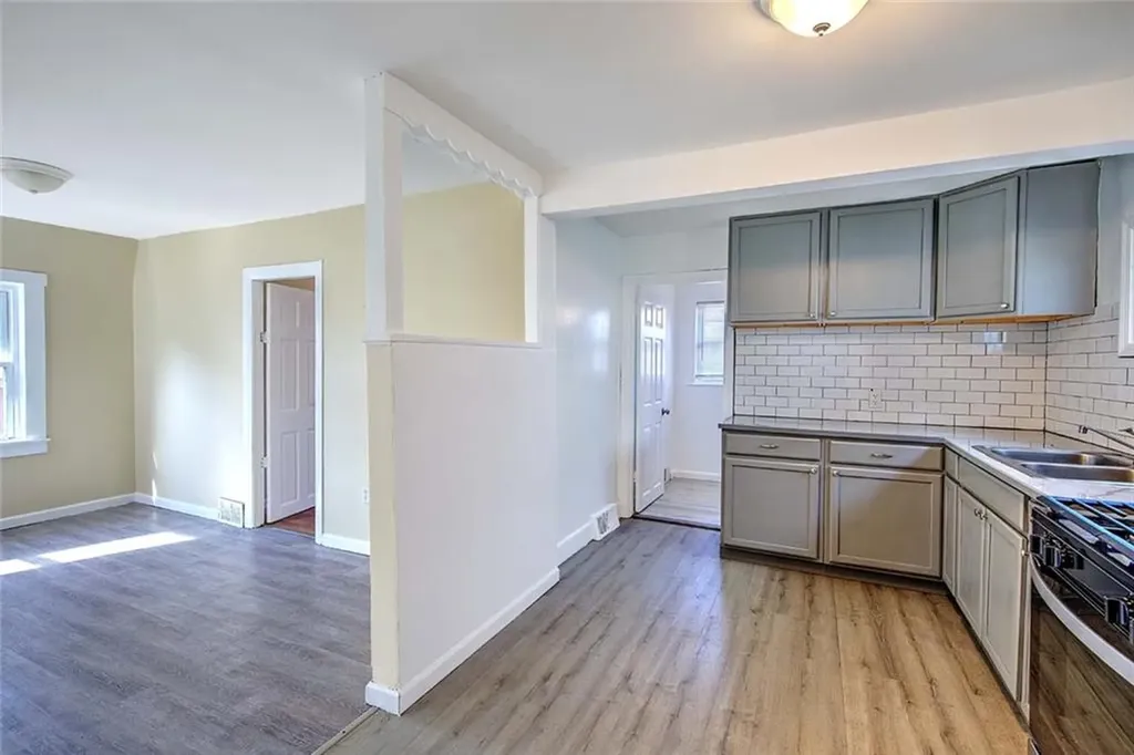67 Joslin Street Providence RI 02909