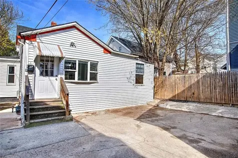 67 Joslin Street Providence RI 02909