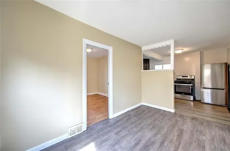 67 Joslin Street Providence RI 02909
