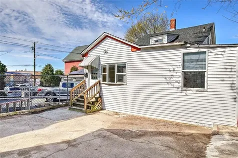 67 Joslin Street Providence RI 02909