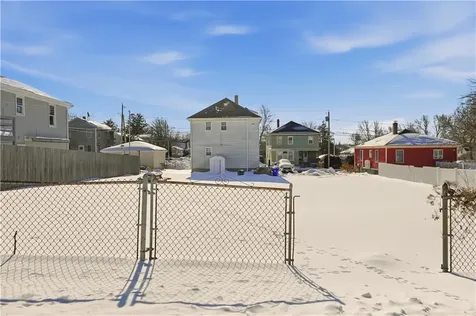 293 State Street Bristol RI 02809