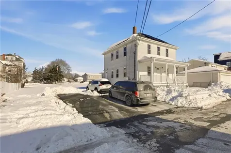 293 State Street Bristol RI 02809