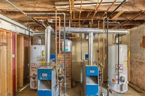 293 State Street Bristol RI 02809