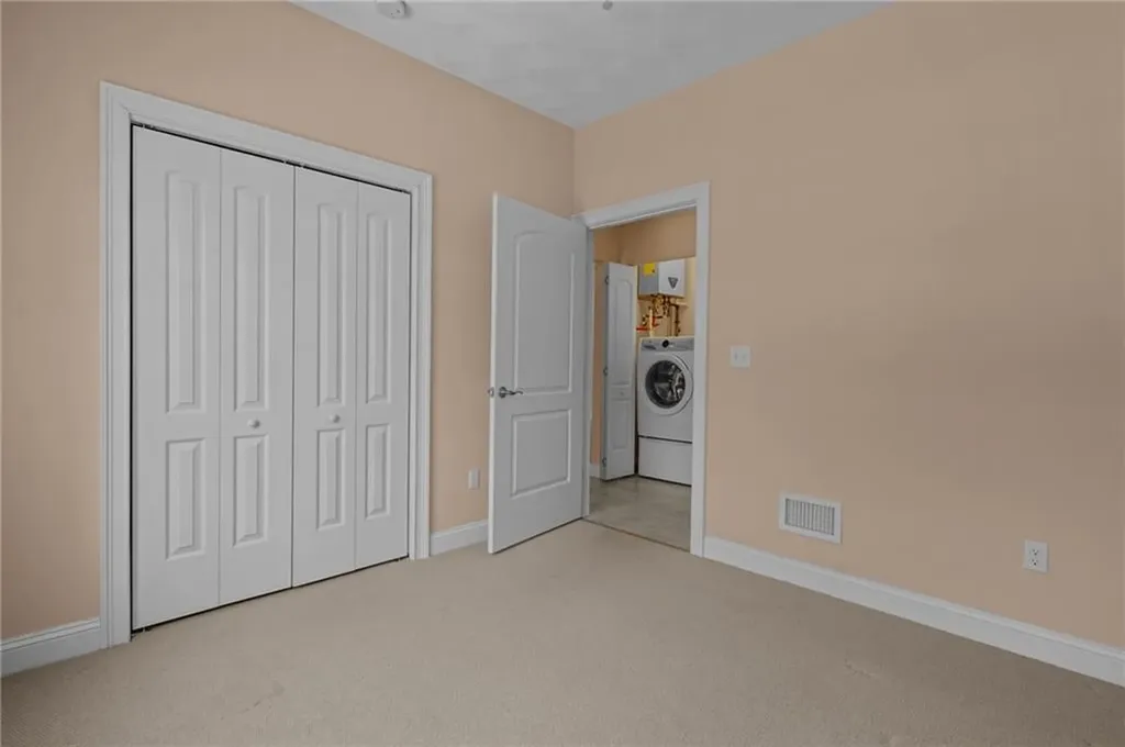 41 Breakneck Hill Road Lincoln RI 02865