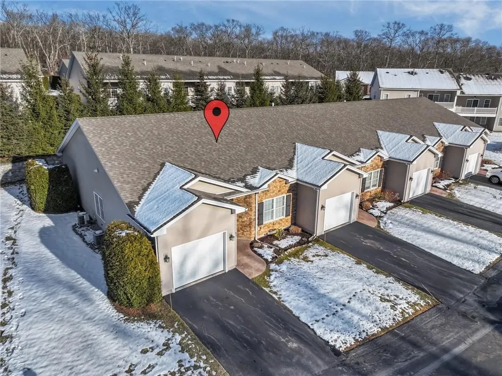 41 Breakneck Hill Road Lincoln RI 02865