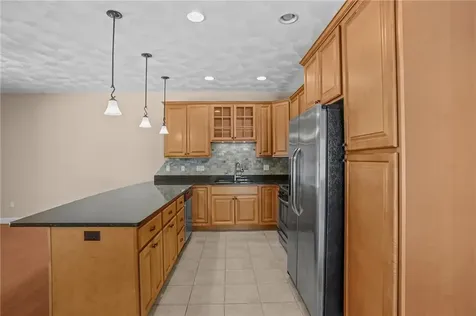 41 Breakneck Hill Road Lincoln RI 02865