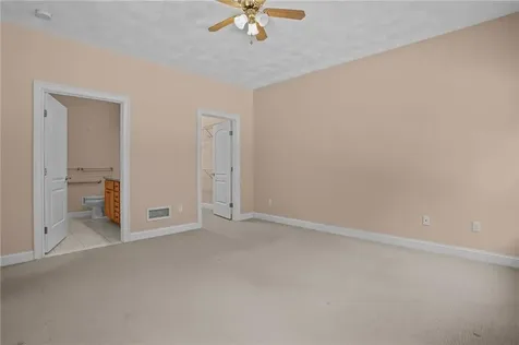 41 Breakneck Hill Road Lincoln RI 02865