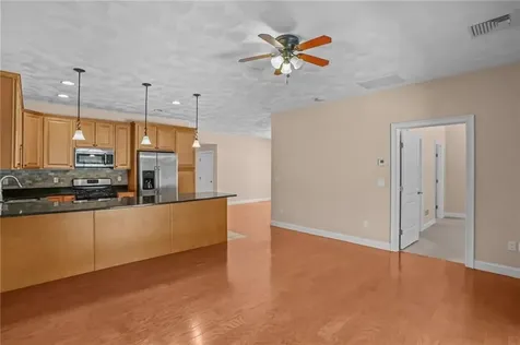 41 Breakneck Hill Road Lincoln RI 02865