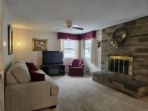 17 Rhode Island Avenue Johnston RI 02919