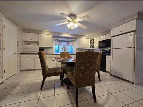 17 Rhode Island Avenue Johnston RI 02919