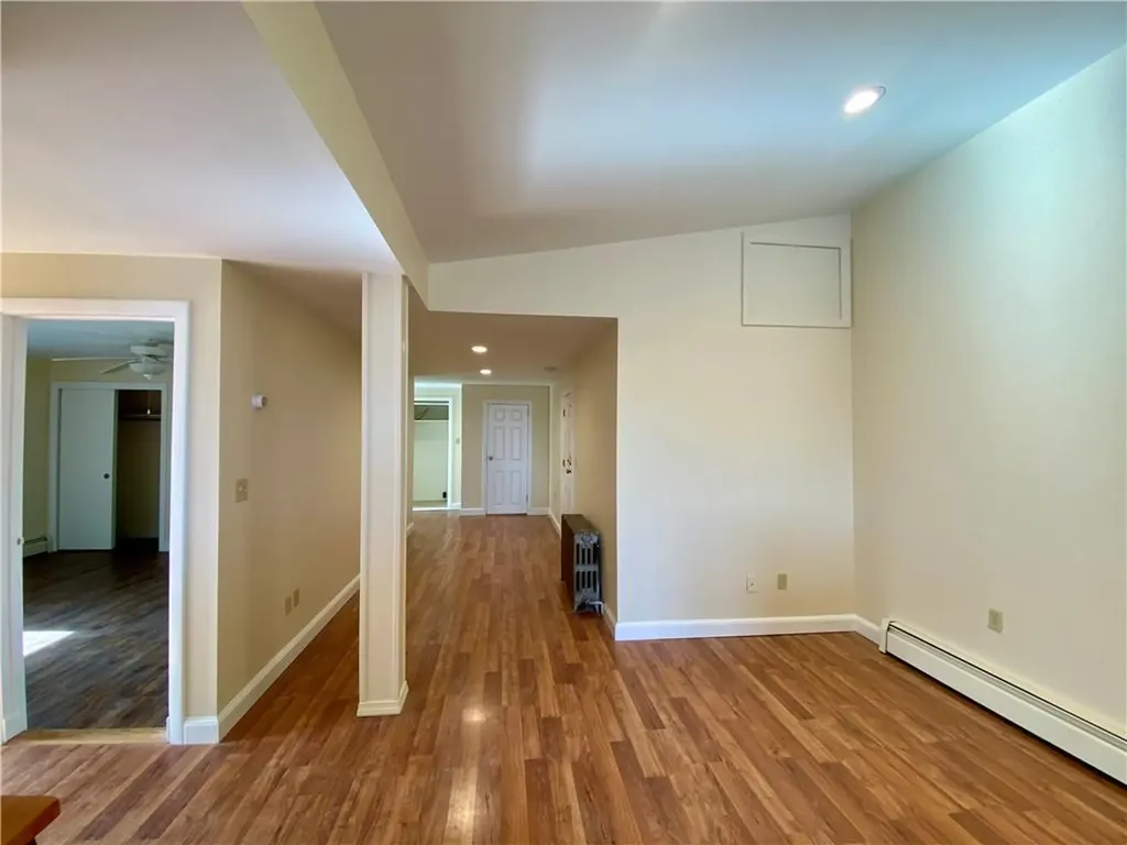 16 Clearview Avenue Portsmouth RI 02871