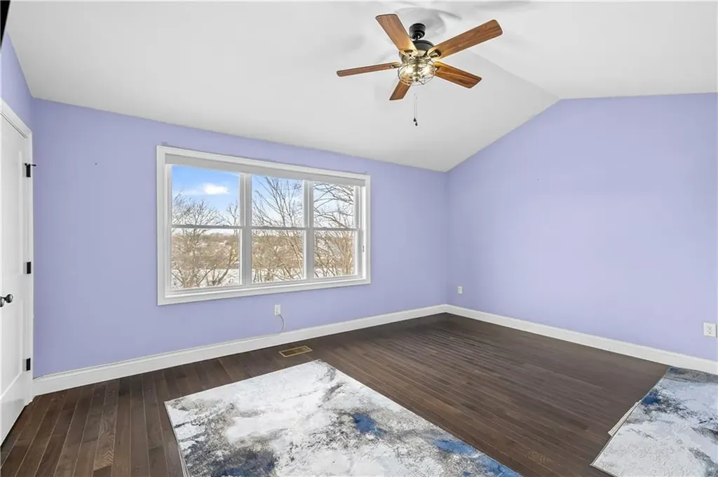 3800 Post Road Warwick RI 02886