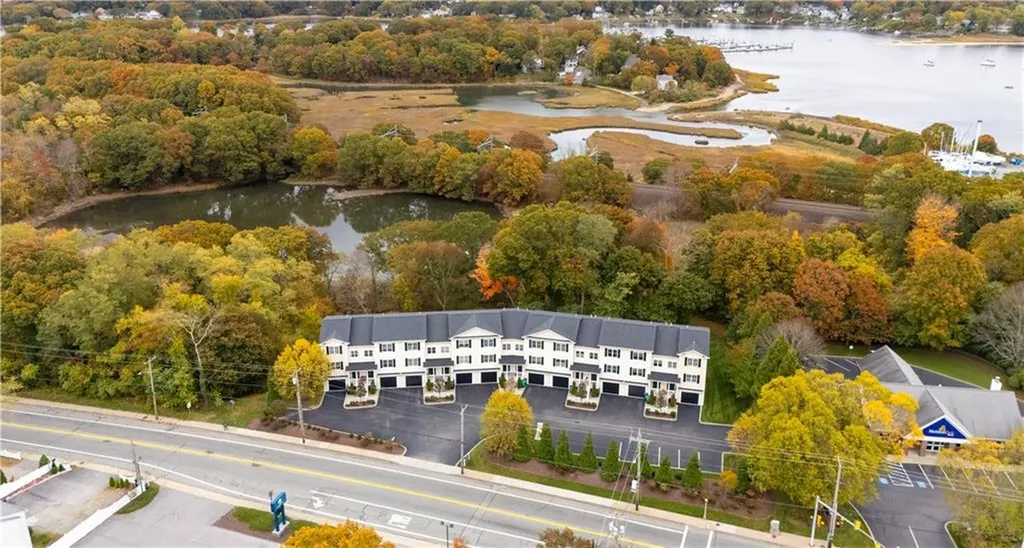 3800 Post Road Warwick RI 02886