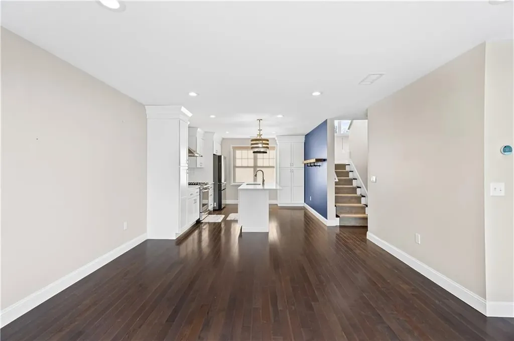 3800 Post Road Warwick RI 02886