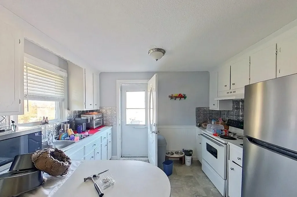 19 Flint Corn Road Portsmouth RI 02871