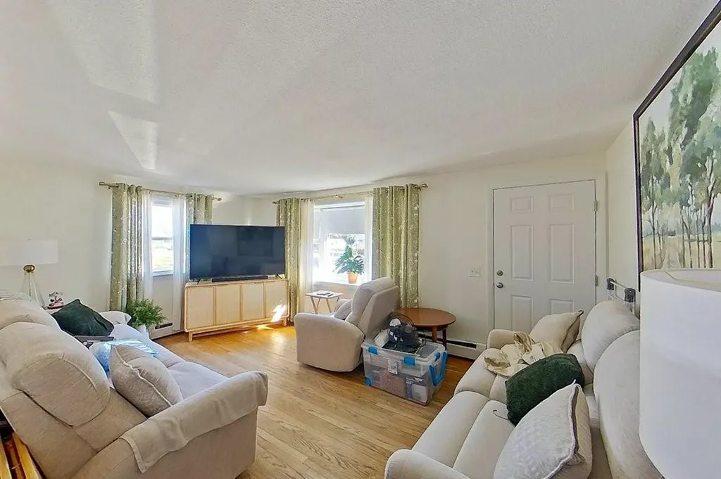 19 Flint Corn Road Portsmouth RI 02871