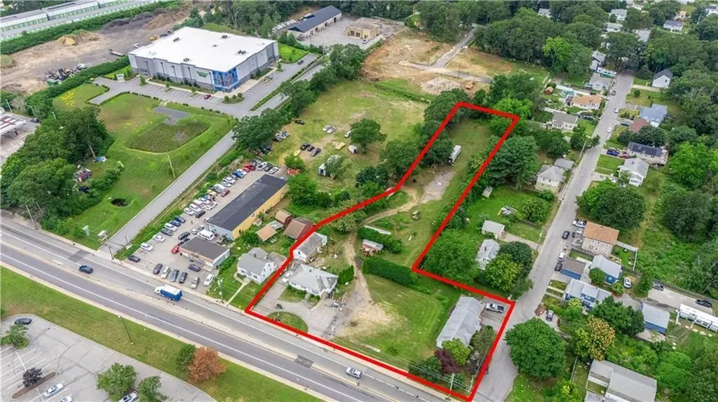 1757 Plainfield Pike Johnston RI 02919