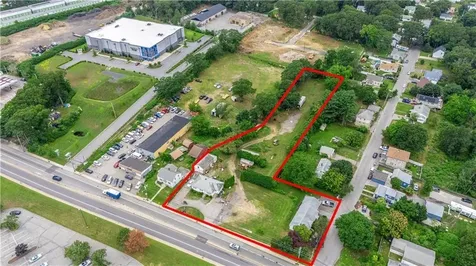 1757 Plainfield Pike Johnston RI 02919