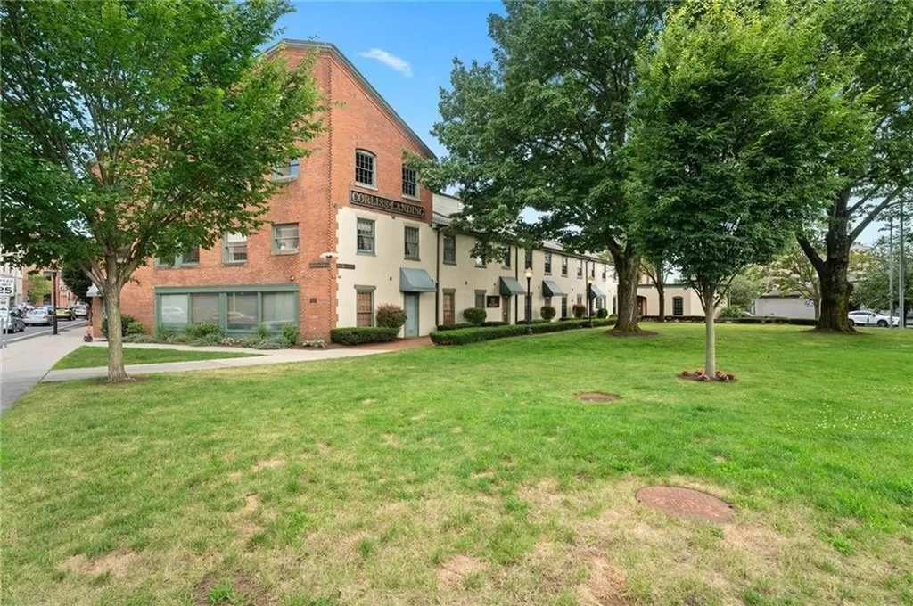 555 South Water Street Providence RI 02903