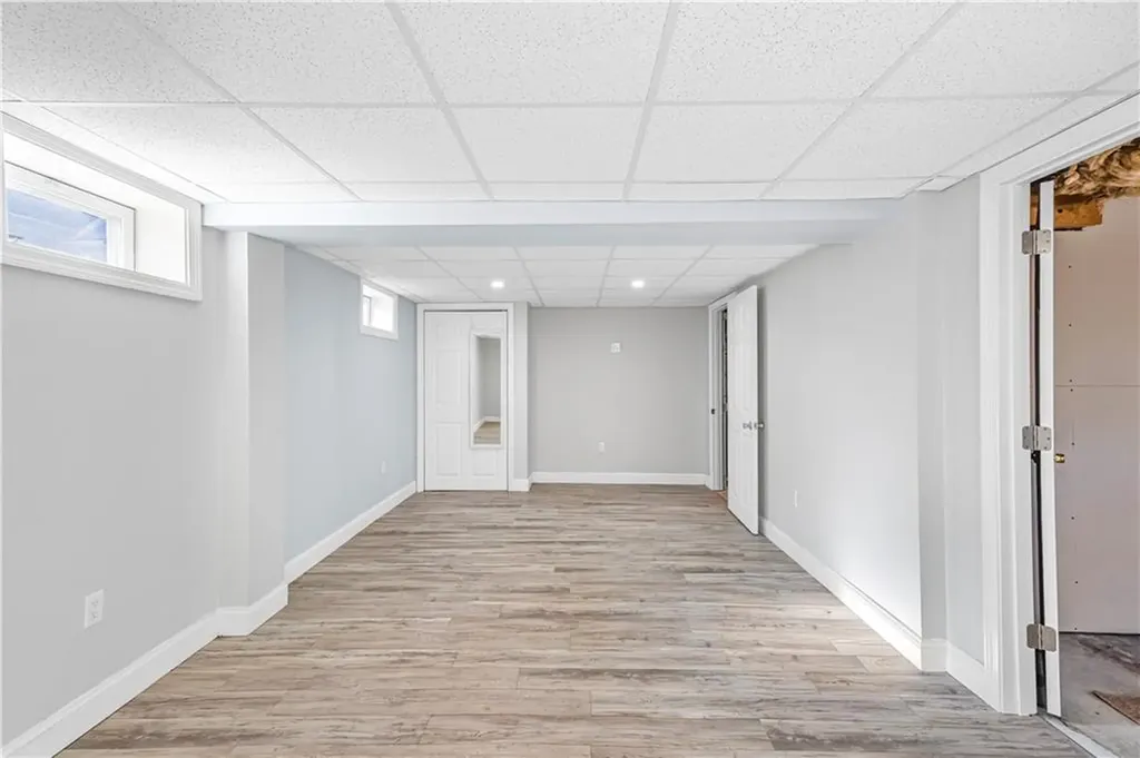 37 Tyndall Avenue Providence RI 02908