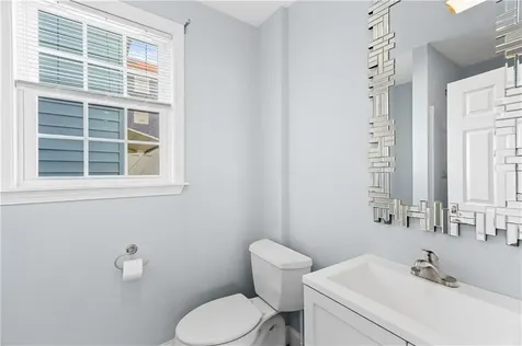 37 Tyndall Avenue Providence RI 02908