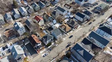 37 Tyndall Avenue Providence RI 02908