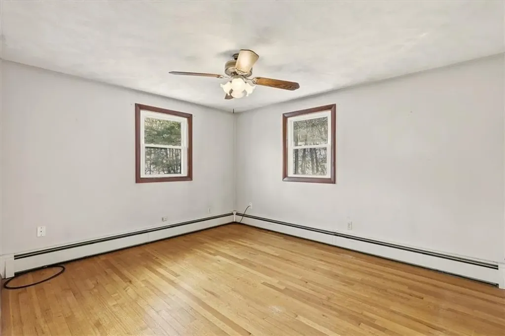 7 Hidden Valley Lane Lincoln RI 02865