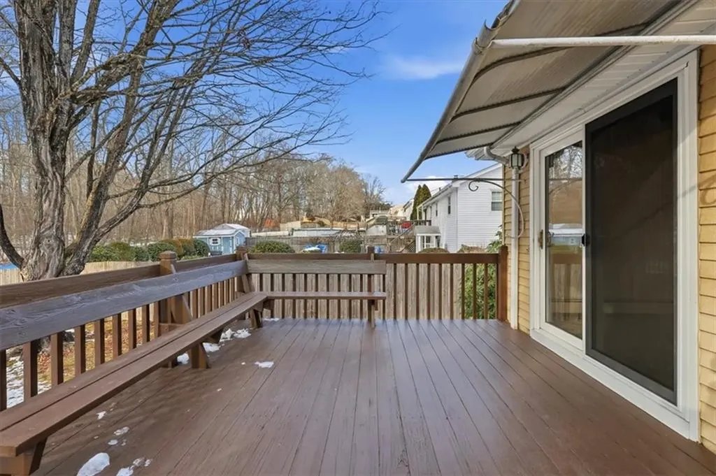 7 Hidden Valley Lane Lincoln RI 02865