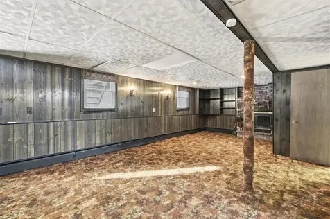 7 Hidden Valley Lane Lincoln RI 02865