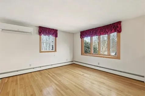 7 Hidden Valley Lane Lincoln RI 02865