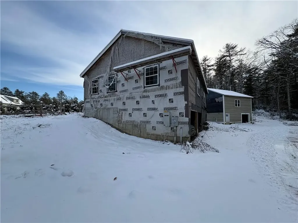 286 Old Coach Road Charlestown RI 02813