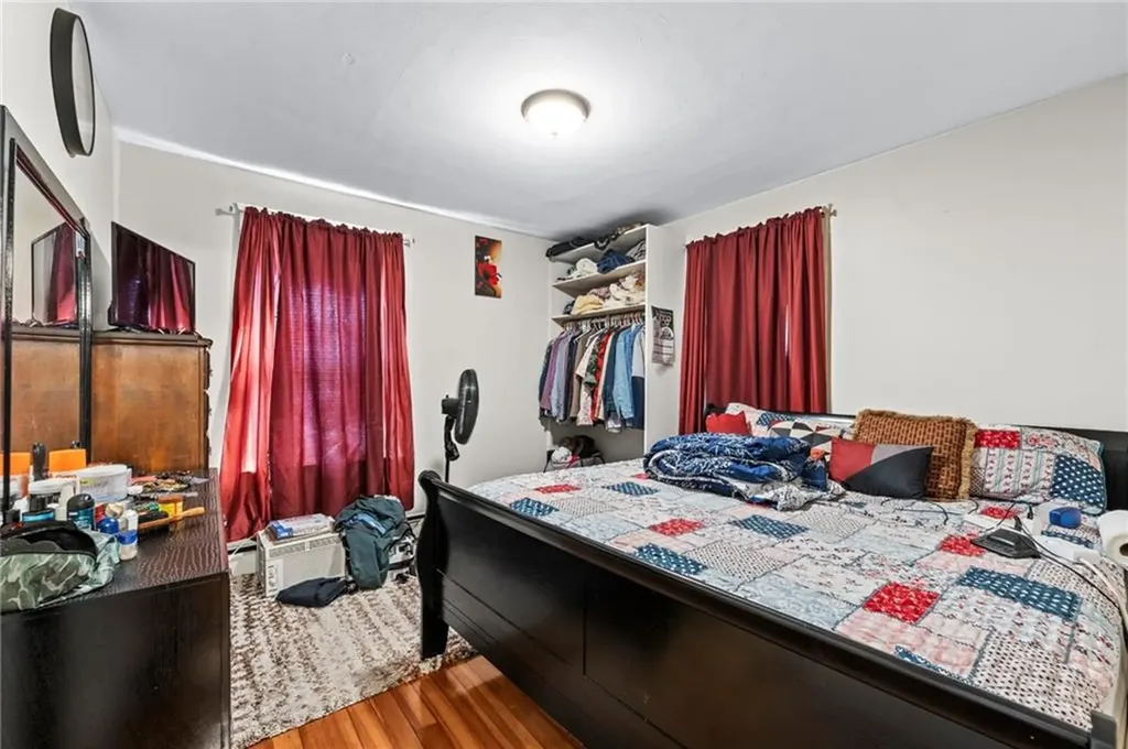 18 Crowninshield Street Providence RI 02909