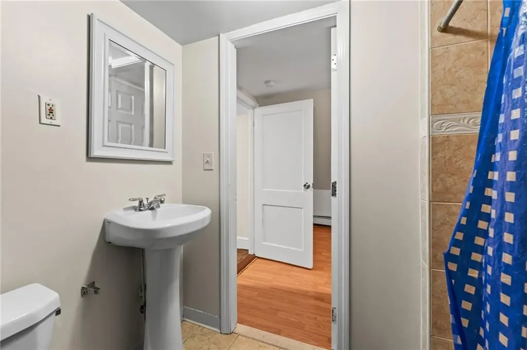 18 Crowninshield Street Providence RI 02909