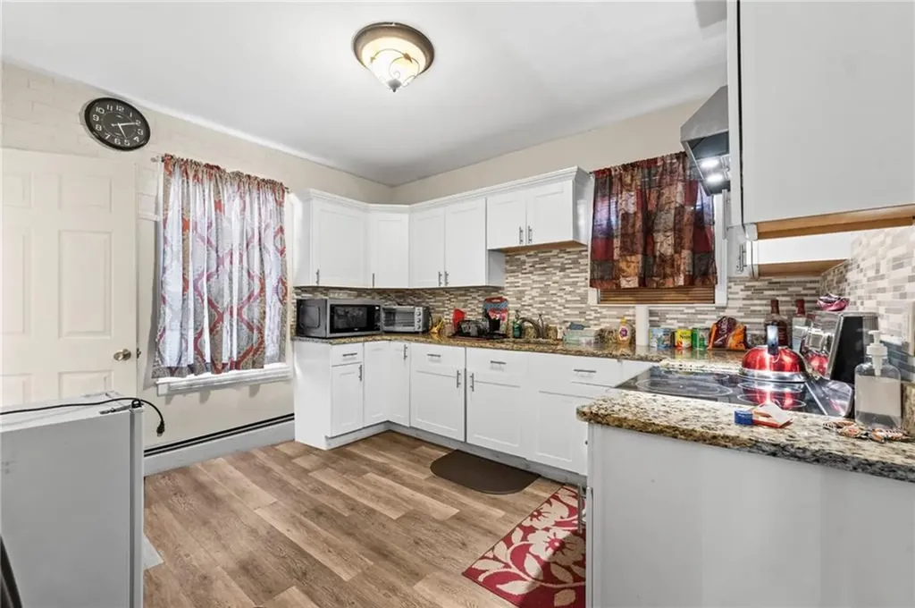 18 Crowninshield Street Providence RI 02909