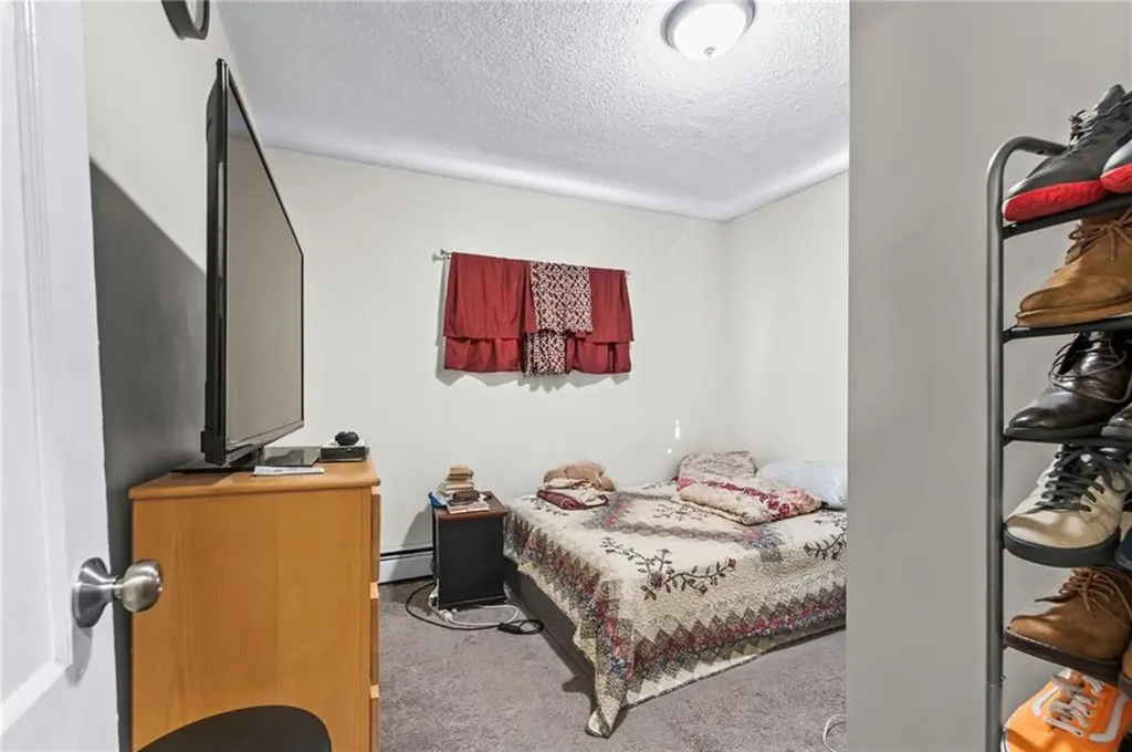 18 Crowninshield Street Providence RI 02909