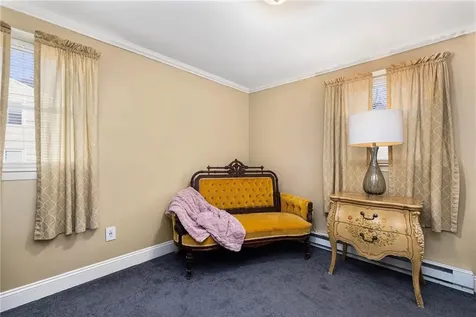 110 112 Tiernan Avenue Warwick RI 02886